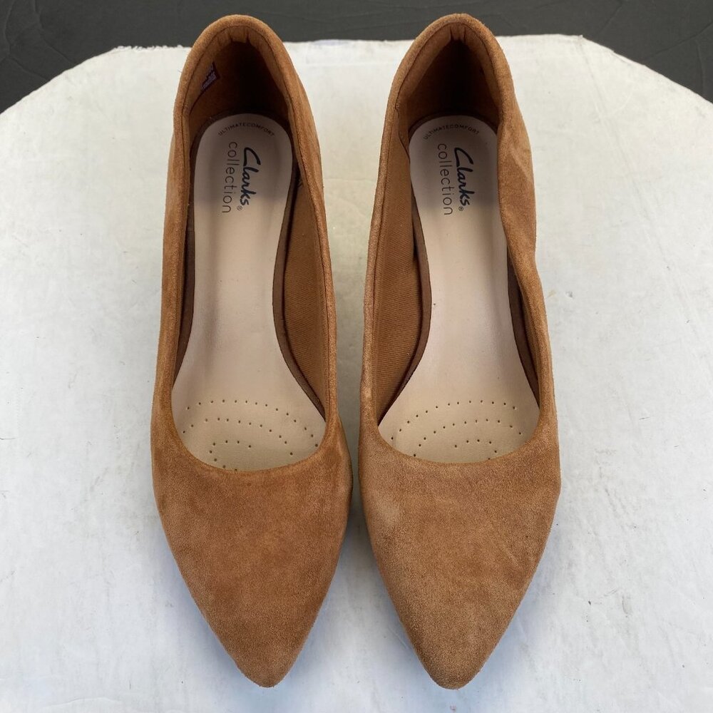 Clarks Women's Teresa Step Dark Tan Suede 261678354070 Heels,Size 9.5M